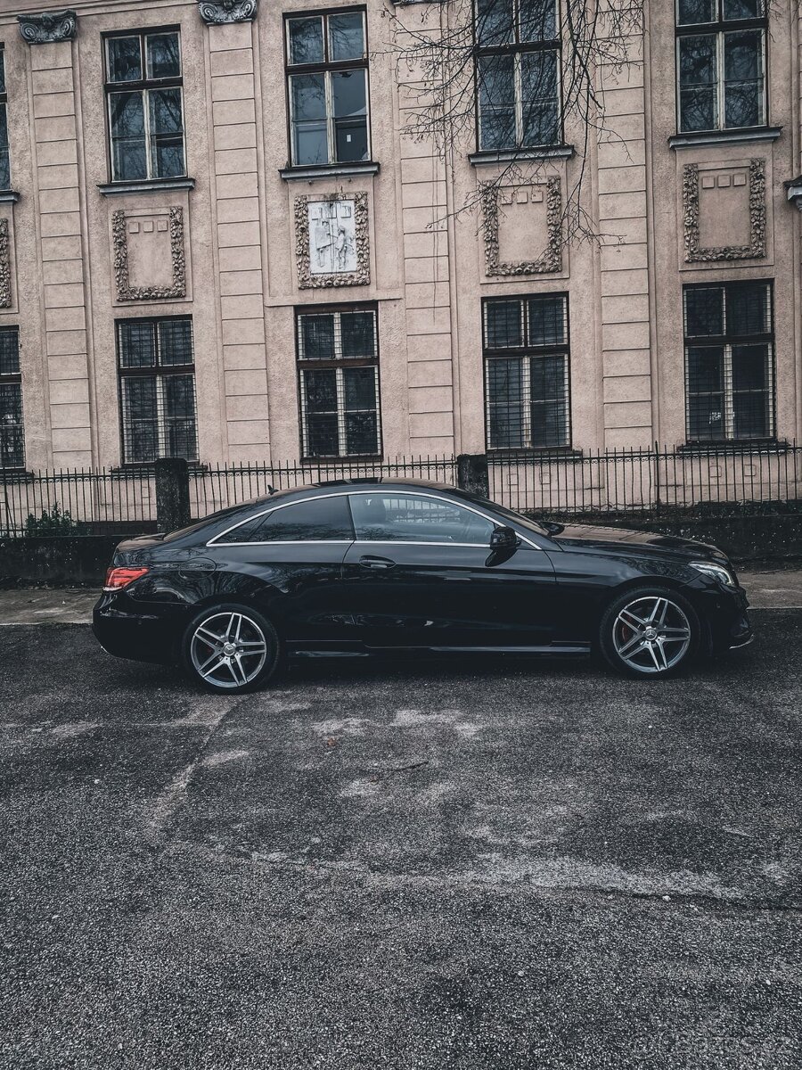 MERCEDES BENZ E 220 CDI AMG - LINE - 7