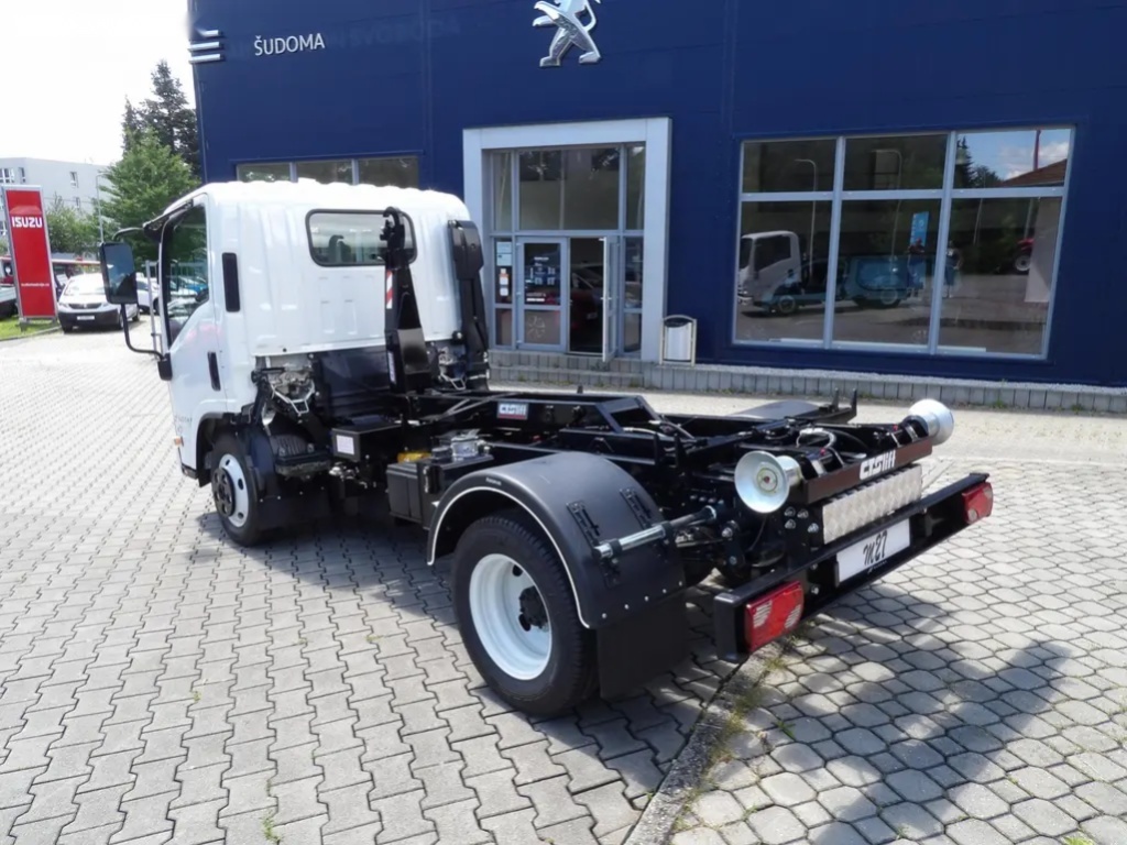 Isuzu, M27 3,0L, hákový nosič kontejn - 7