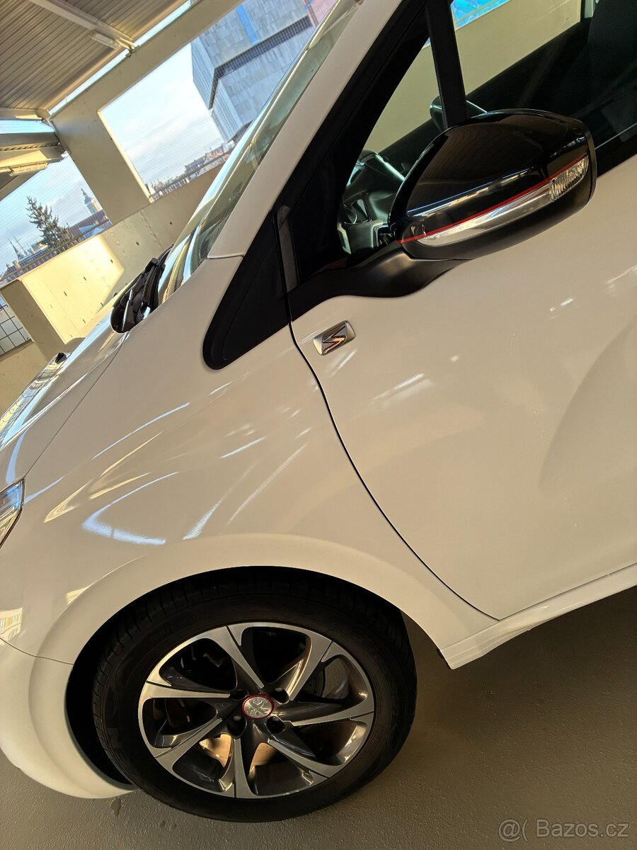 Peugeot 208 - max výbava - 7