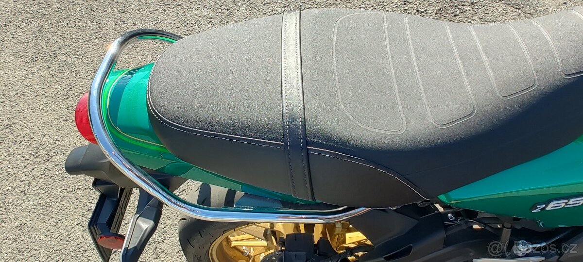 Kawasaki z650rs - 7