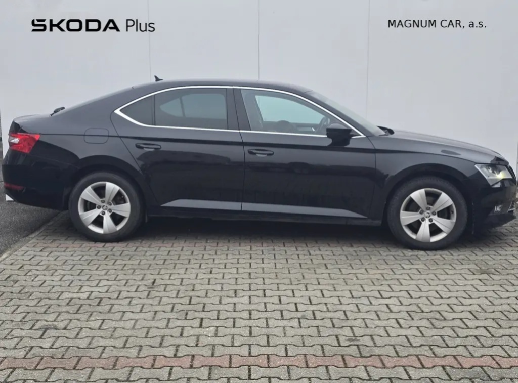 Škoda Superb, 4X4 AMBITION 2.0TDI/140kW - 7