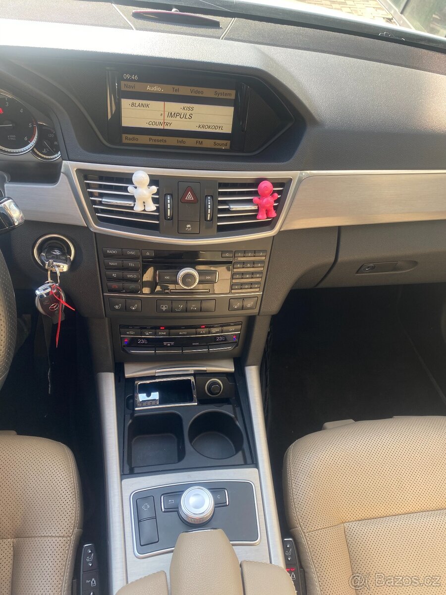Mercedes-Benz Třídy E 350 CDI - 7