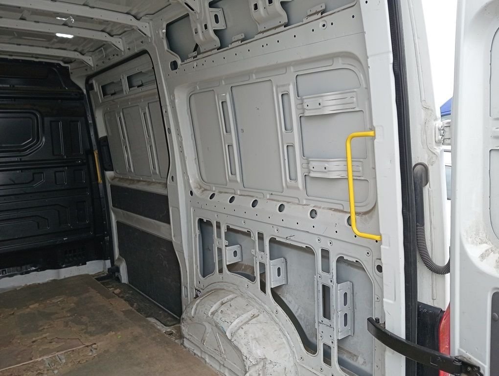 MAN TGE 3.140 (VW Crafter) L3H3, 85TKM, 2/2023 - 7