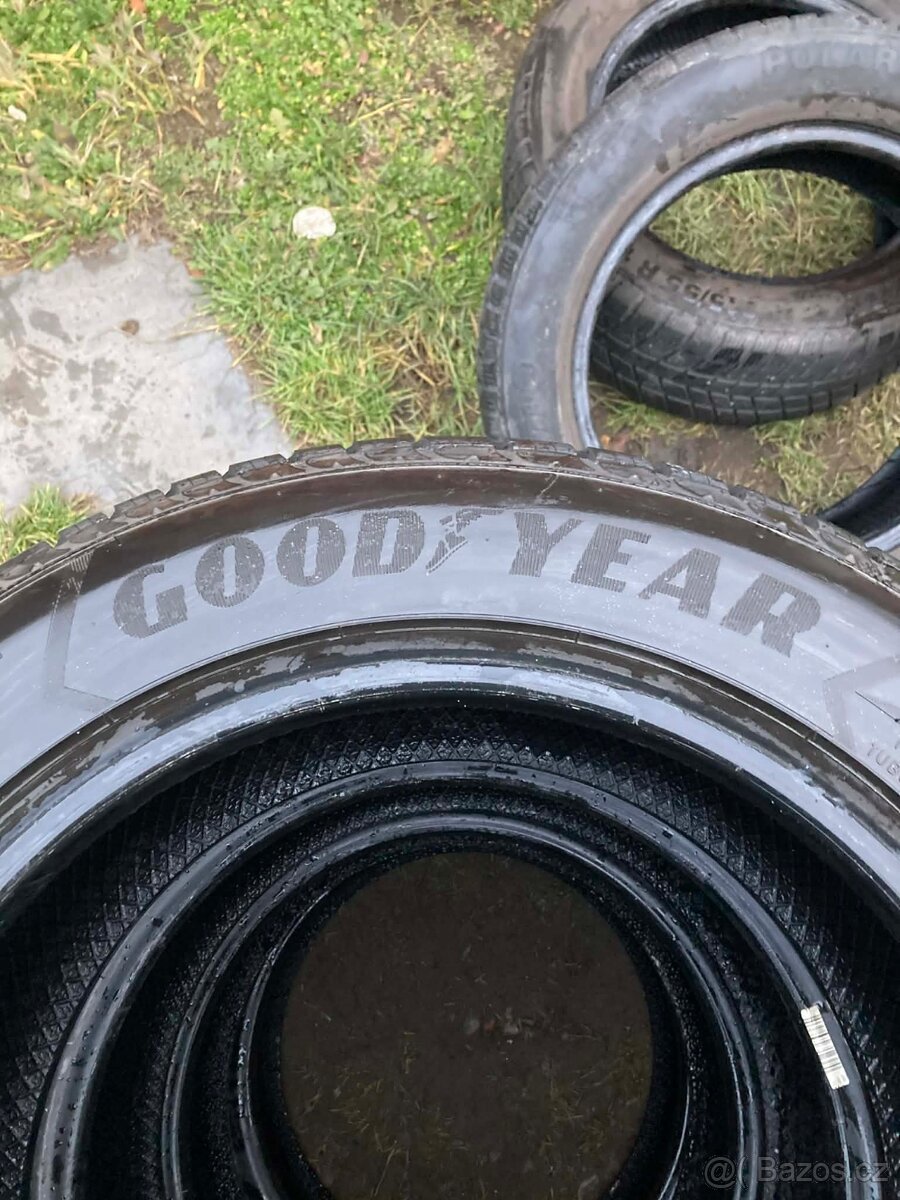 225/45/17 zimni - 7