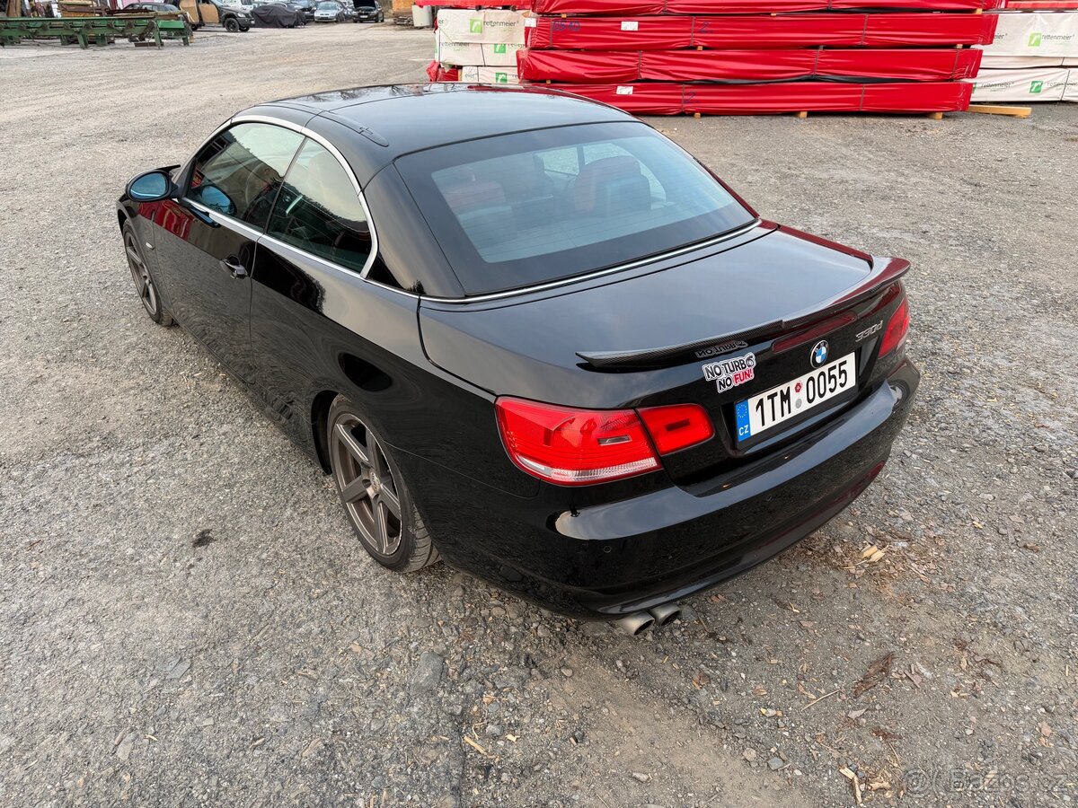 e93 330d - 7