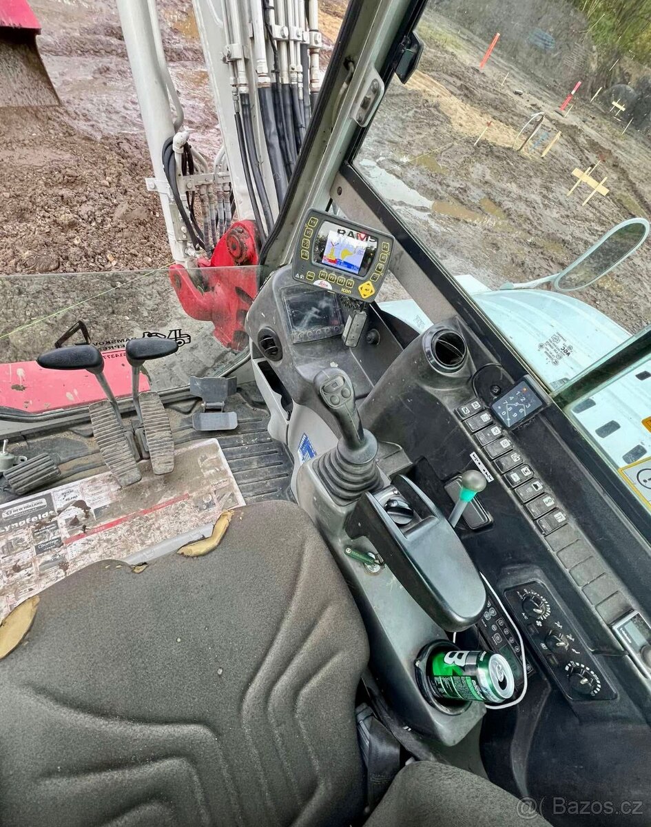 Pásový bagr TAKEUCHI TB 290 - 7