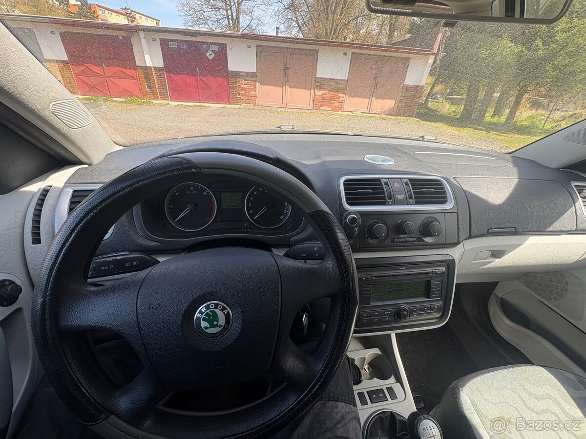 Škoda Roomster - 7