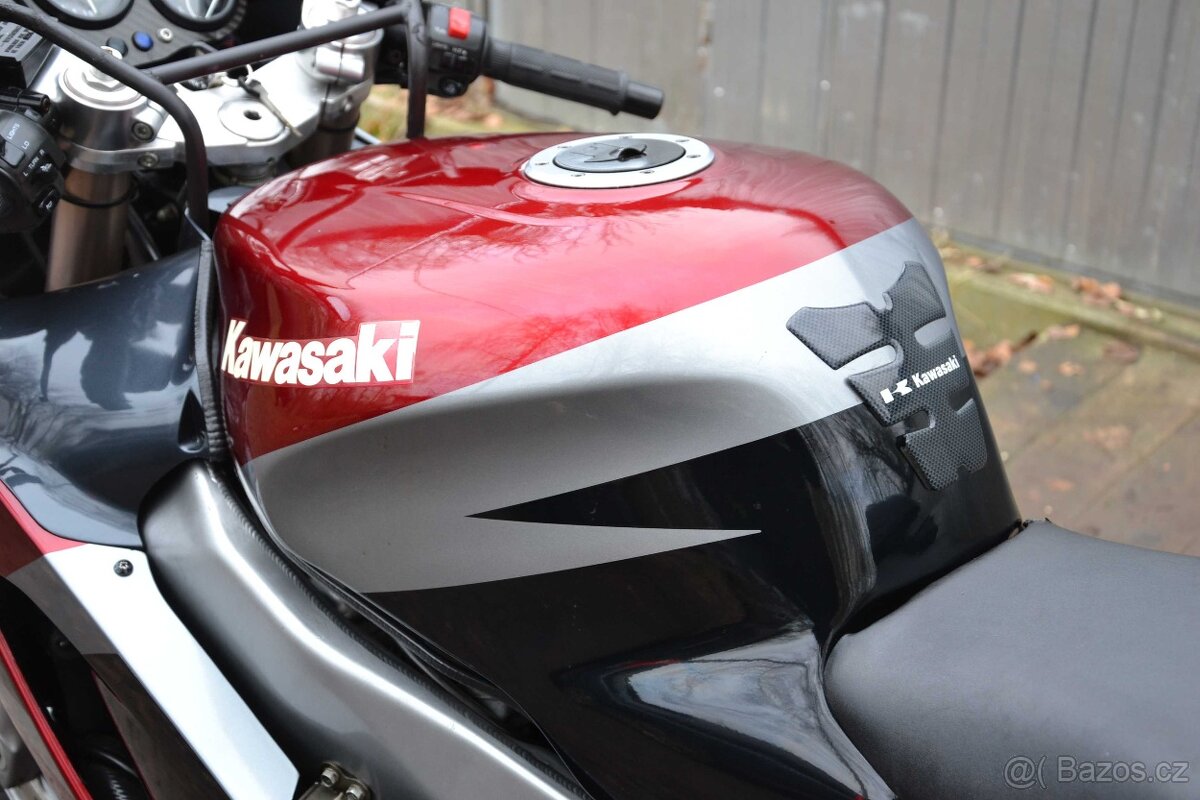 Kawasaki ZX-9R – 104kw, 2. majitelé. - 7