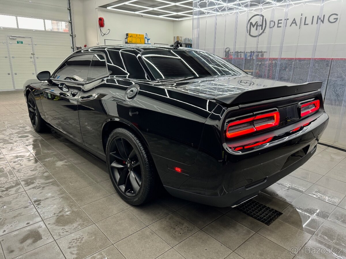 Dodge Challenger R/T 392, 6.4L 360 kw / 485 ps - 7