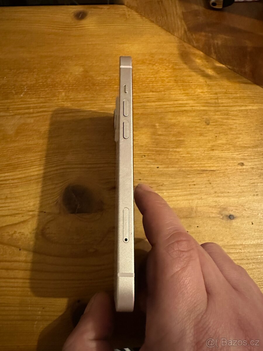 Prodám iPhone 13 128gb top stav - 7