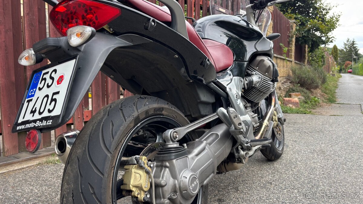 Moto Guzzi Breva 1100 - 7