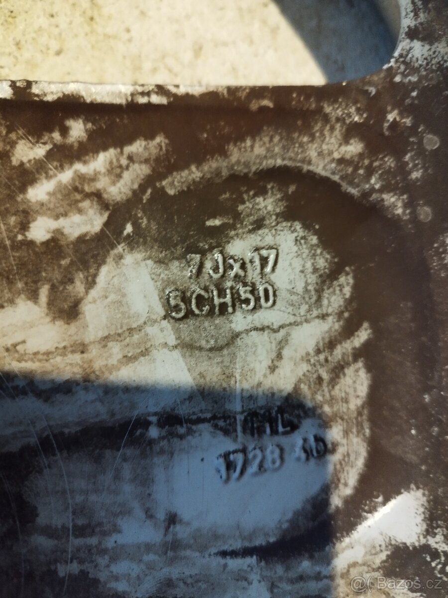 7jx17 4 ráfky mj vhodné Renault Espace. - 7