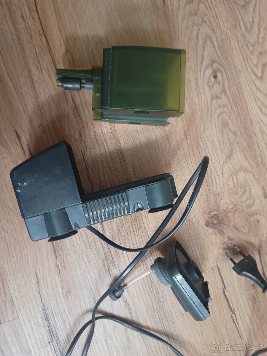 Prodam akvarirni Filtr eheim - 7