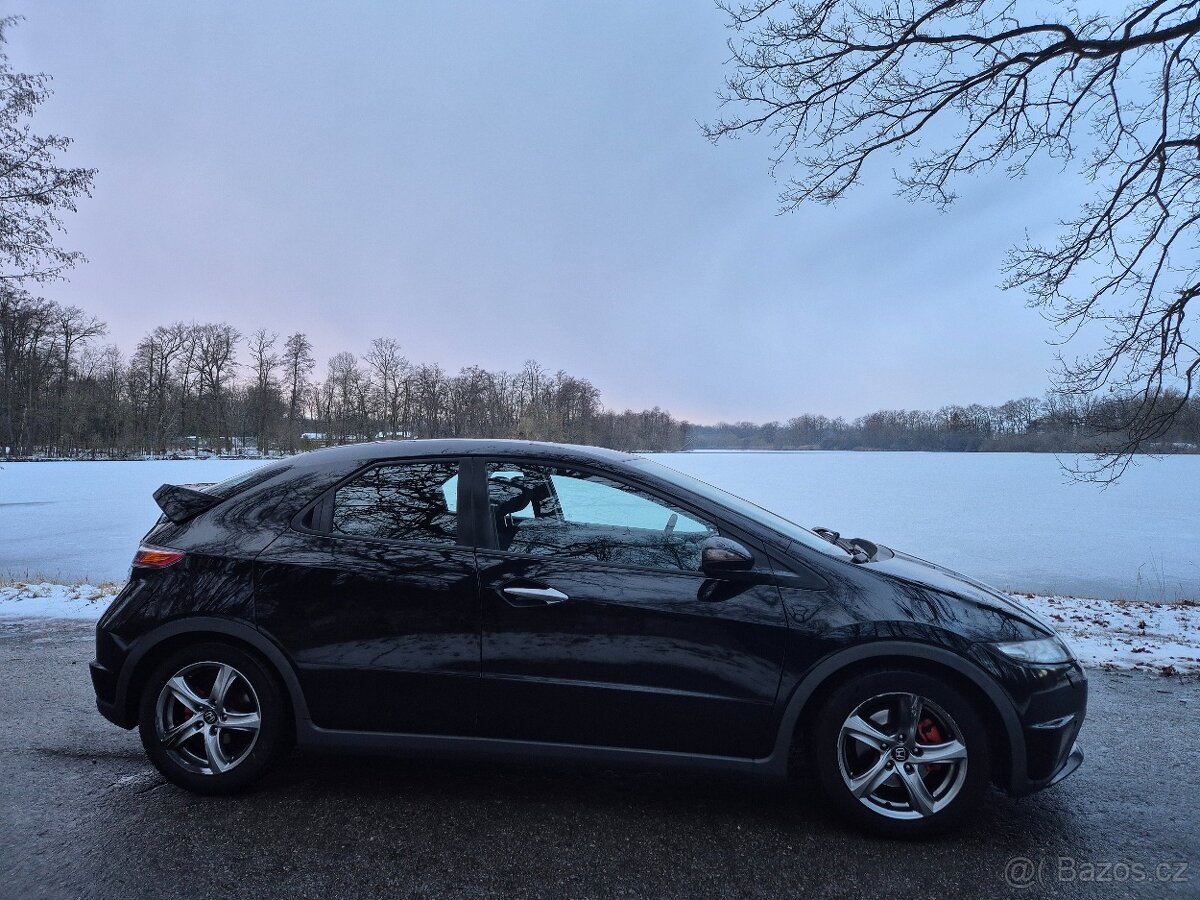 Honda civic 8 Ufo - 7