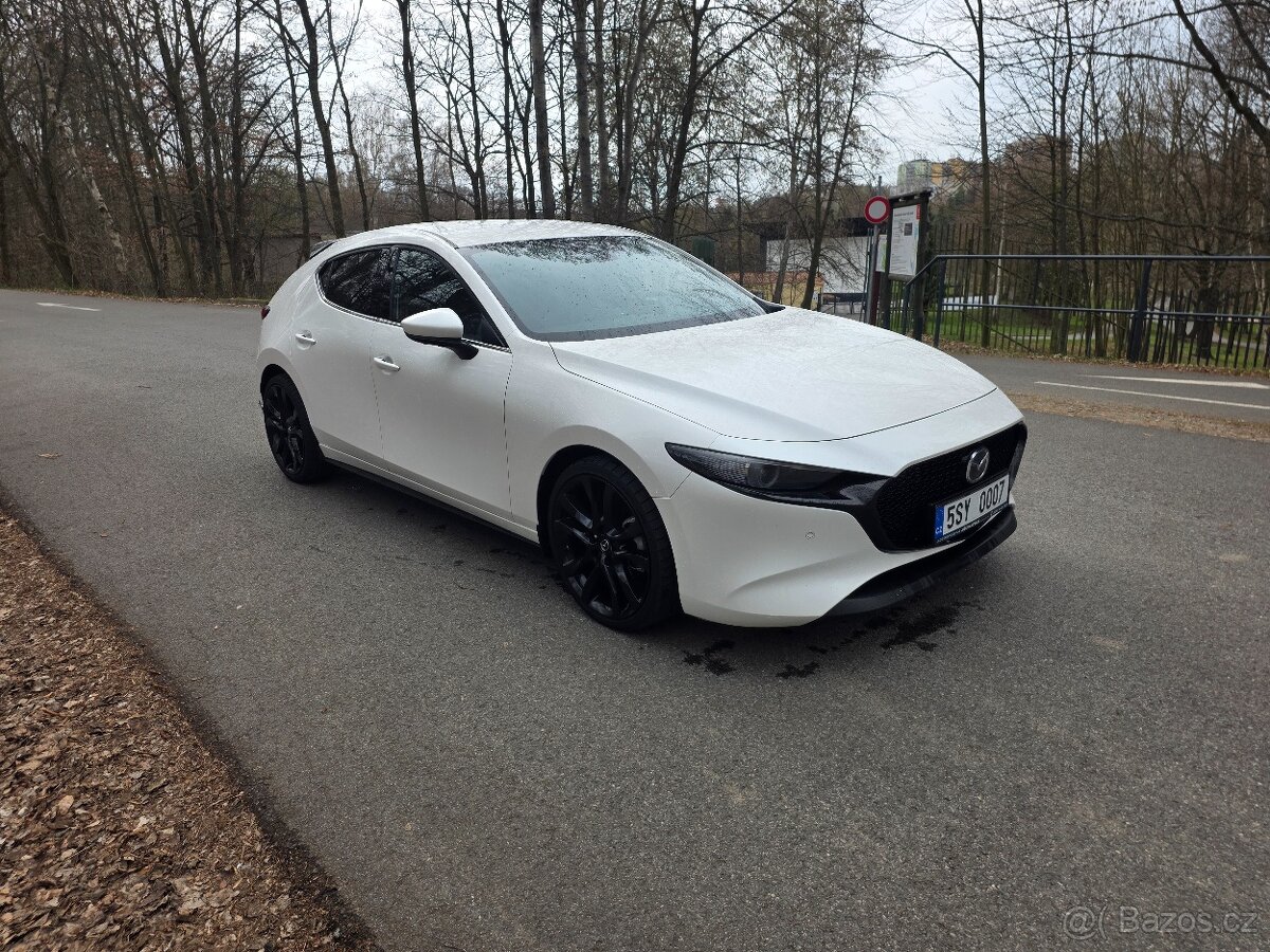Mazda 3 BP 2019 2.0 - 7