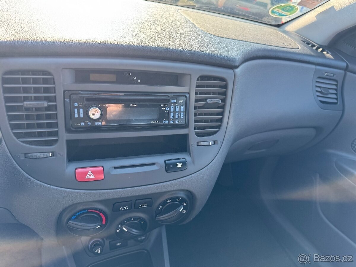Kia Rio 1.4i 71kw,78 tis km, 1.Majitel, Serviska - 7