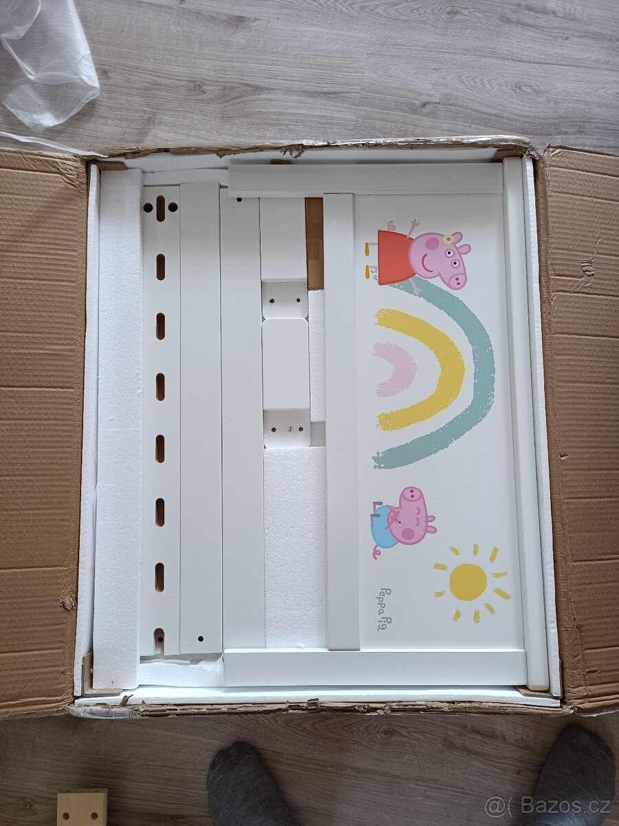 Dětská postel prasátko Pepa 70x140 CM + povlečení - 7