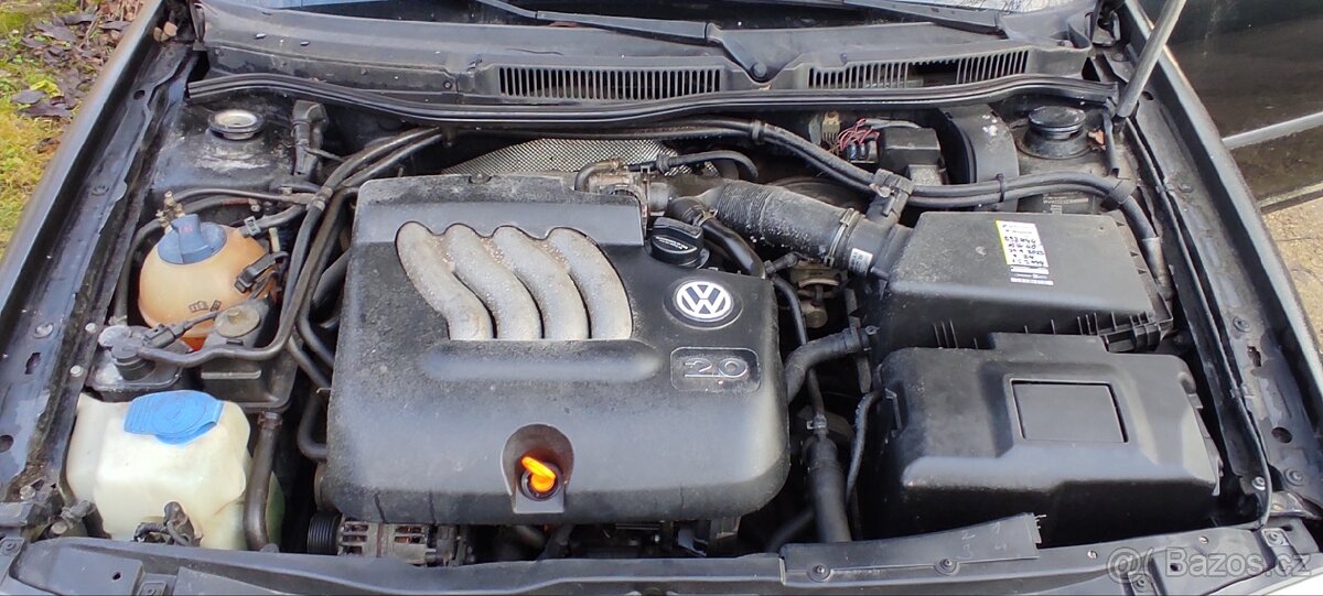 Volkswagen Bora variant 2.0 MPI 4motion - 7