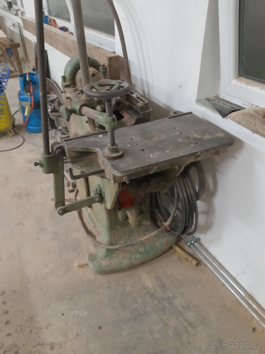 Hoblovka, fréza, pila, dlabačka, odsávačka, pokosovka - 7