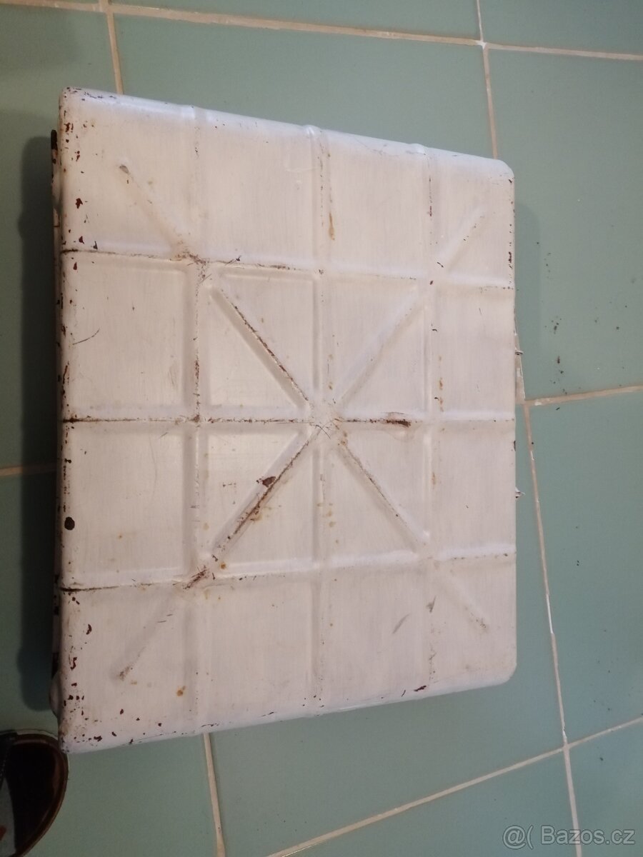 Kufr na granáty - 7