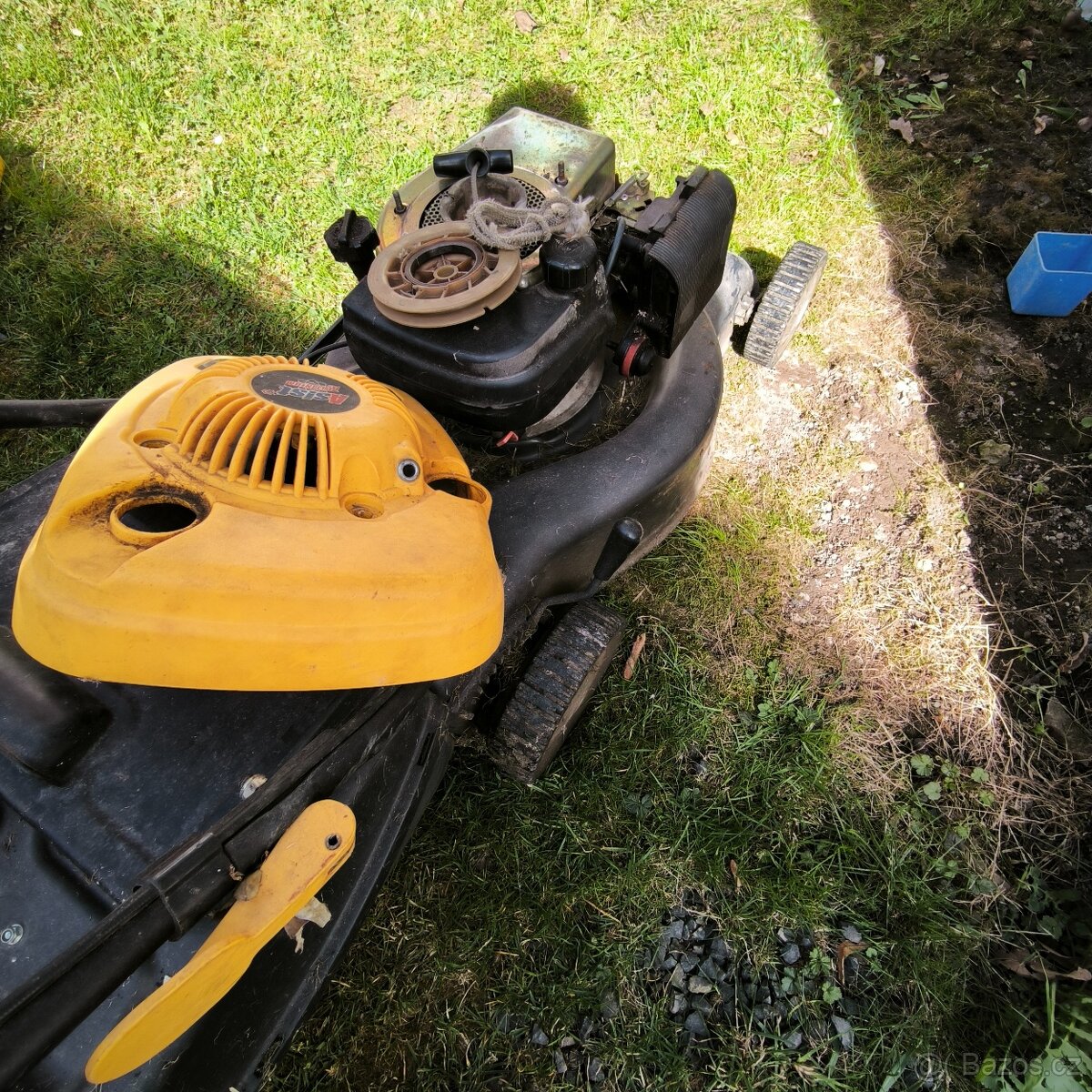 2× benzínová sekačka, ASIST + Mountfield (Briggs), na opravu - 7