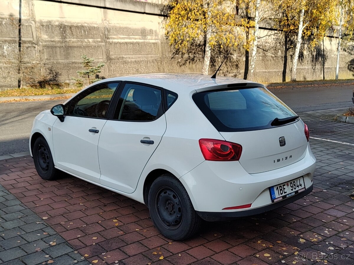 Seat Ibiza 1.2i (2012) - 7