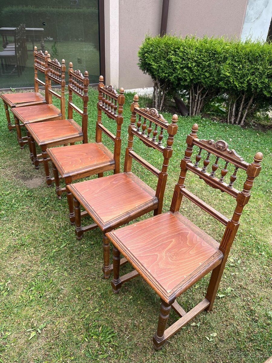 Masivní starožitný dřevěný rozkládací stůl s židlemi - 7