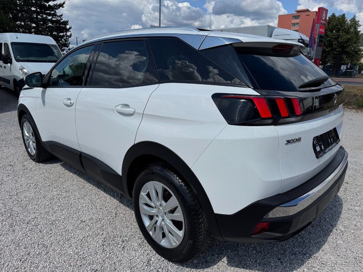 Peugeot 3008 1.2 PureTech 96kW NAVI Panorama Alu - 7