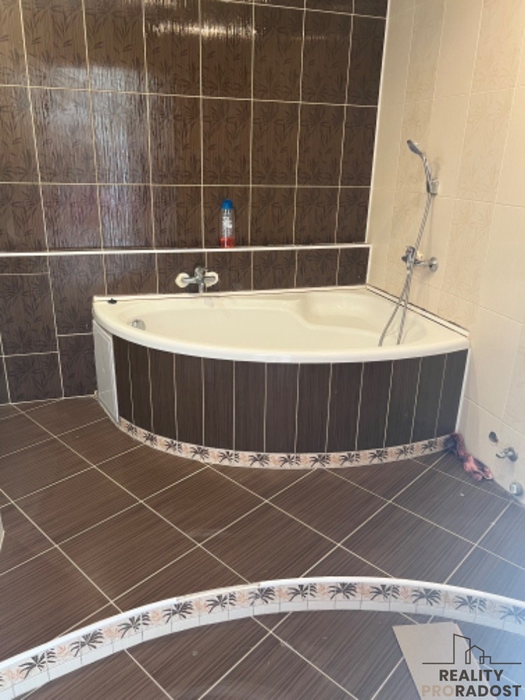 Prodej bytu 2+1/L , 58 m2, byt 2+1 Mojžíř - 7