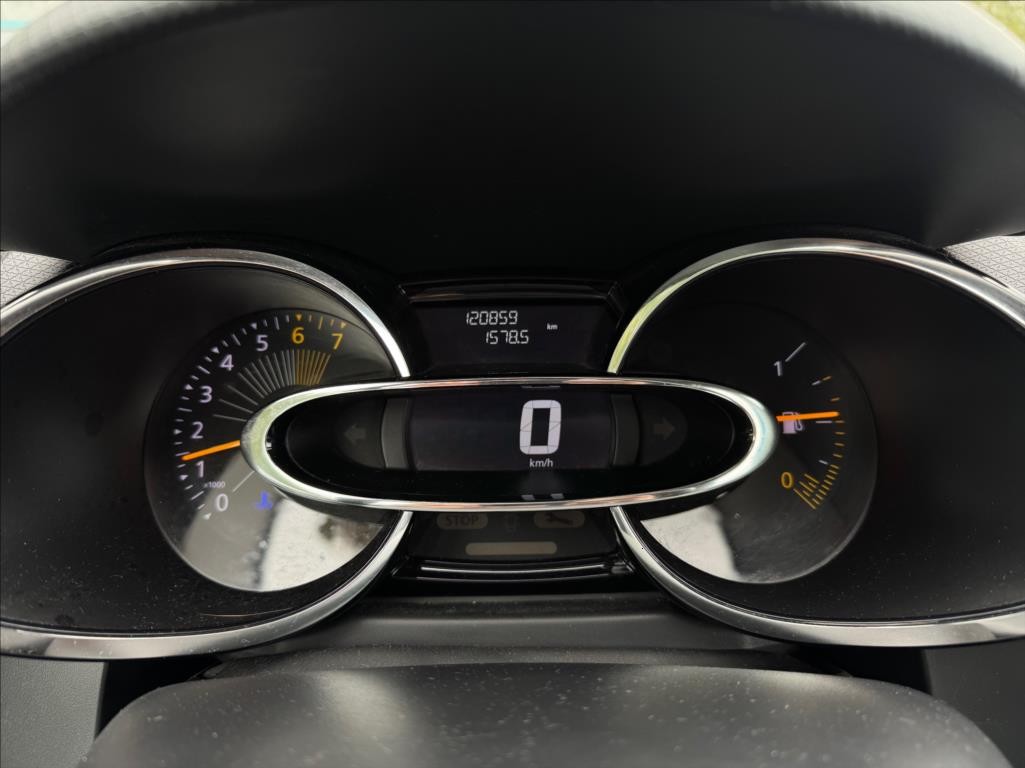 Renault Clio 0,9 (2012) - 7
