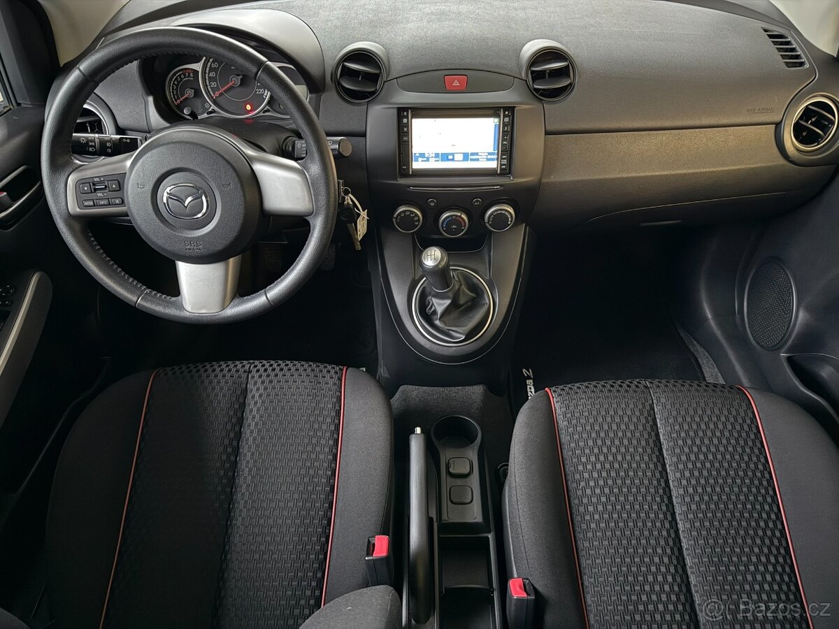 Mazda 2 1.3 62 kW 2.majitel - 7
