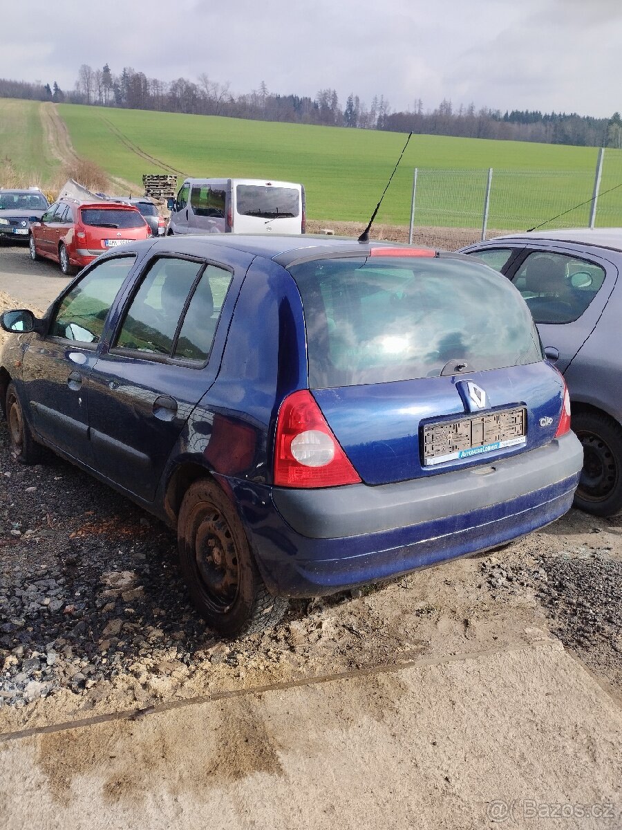 Renault Clio 2 - 7