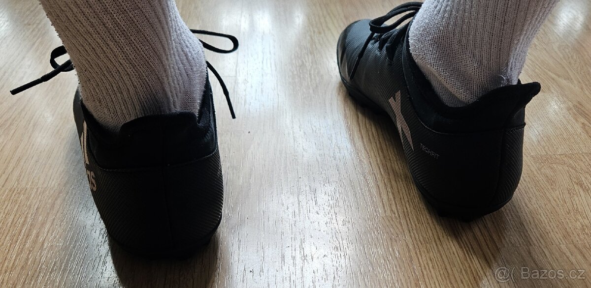 Boty Adidas fotbal nové - 7