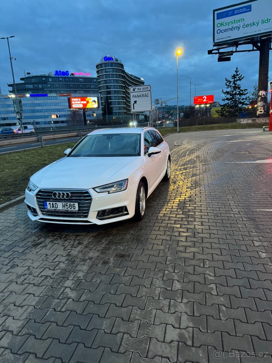 Auto Audi a4b9 - 7