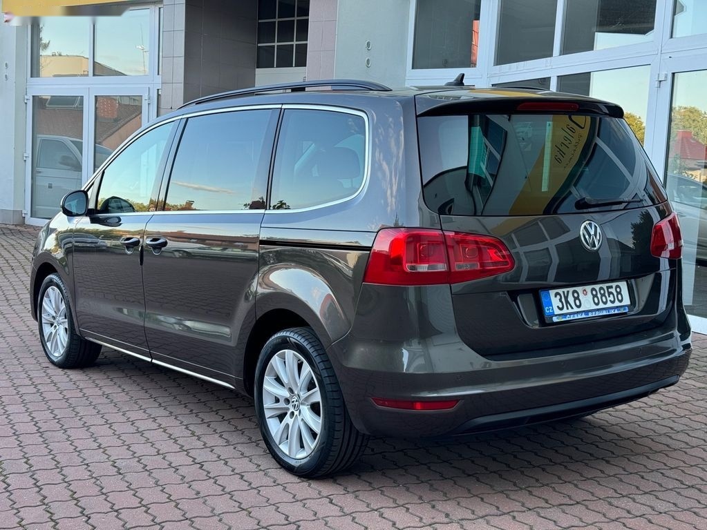Volkswagen Sharan,2.0TDI DSG 7 míst - 7