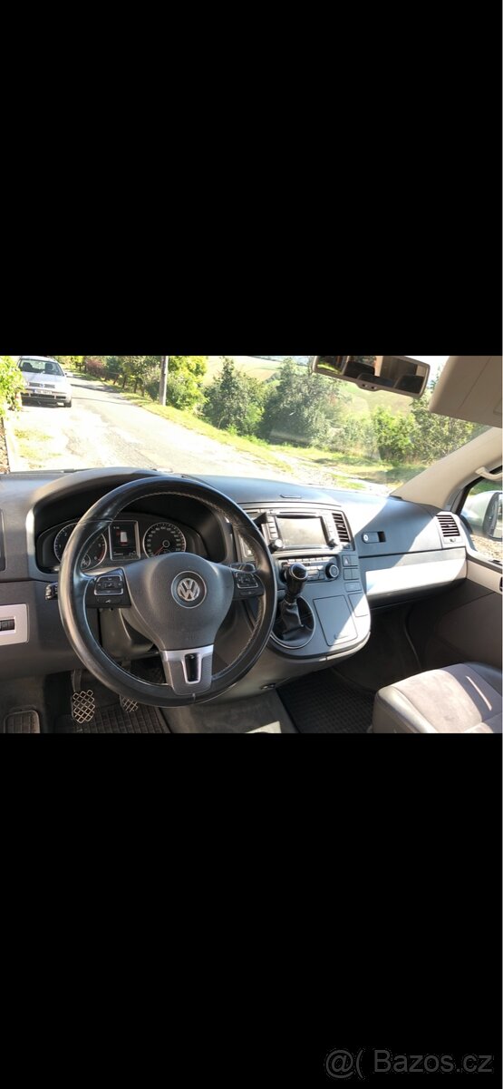 Volkswagen multivan T5.1 velmi zachovaly - 7