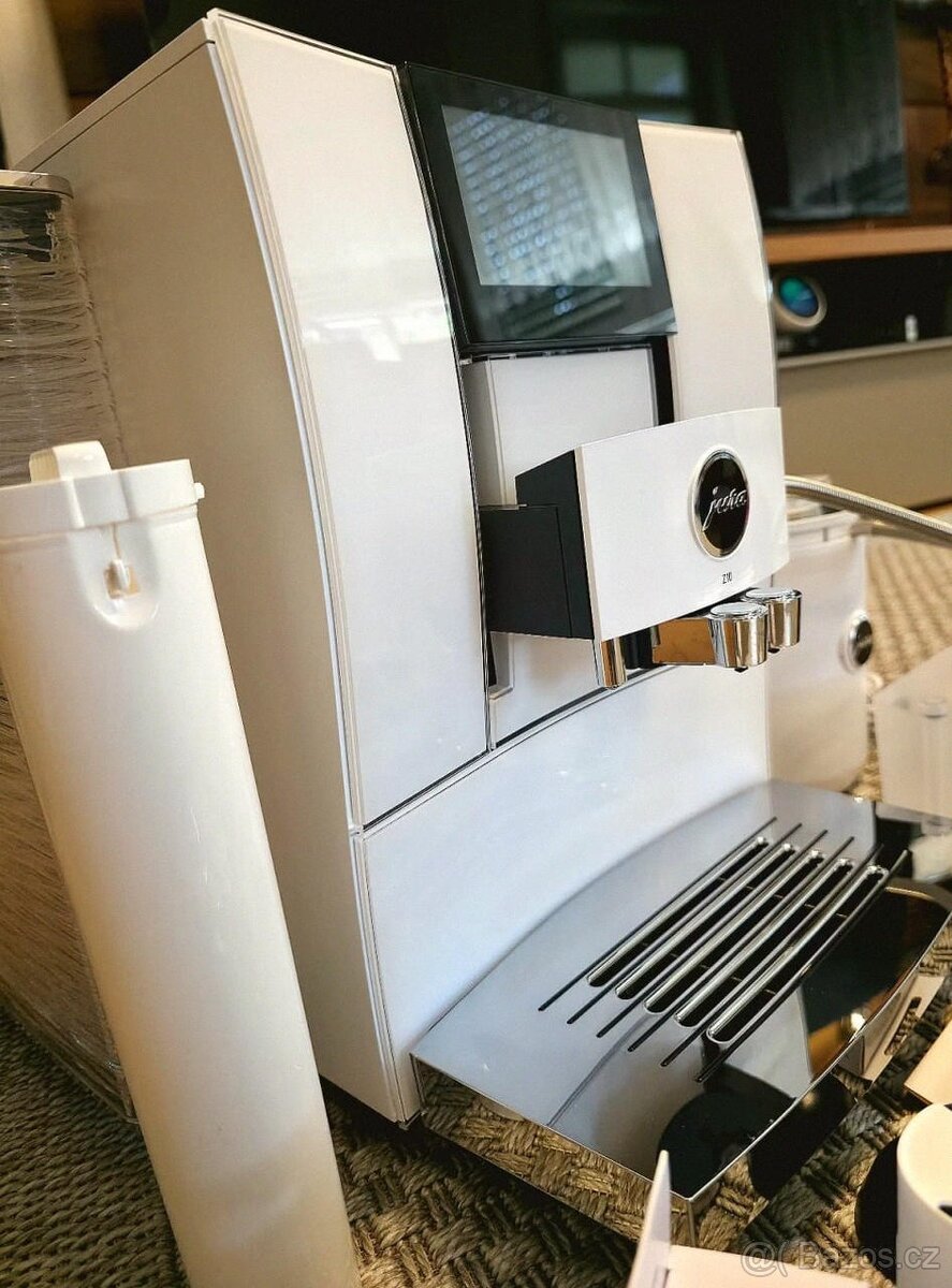 Jura Z10 Diamond White - 7