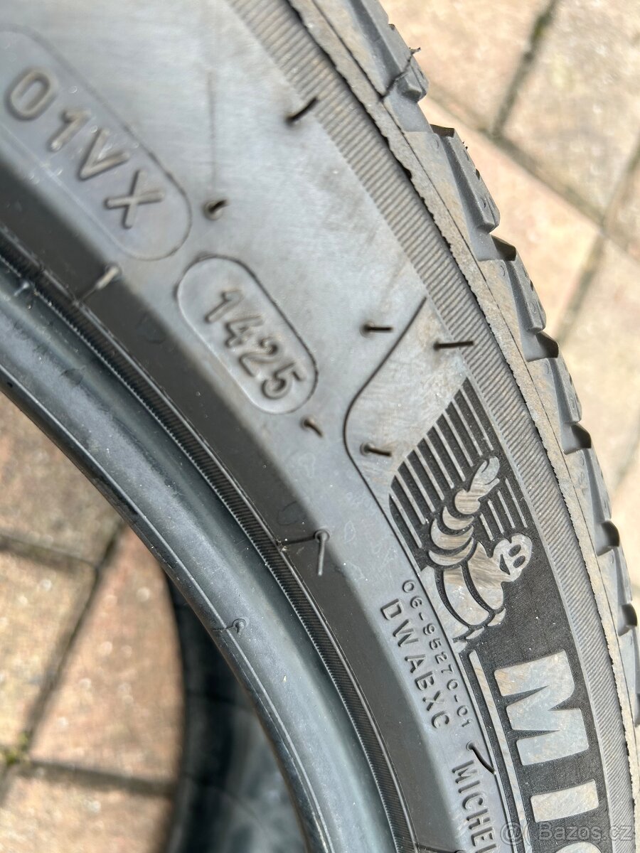 2x Michelin Crossclimate 2 suv r20 235/45 - 7