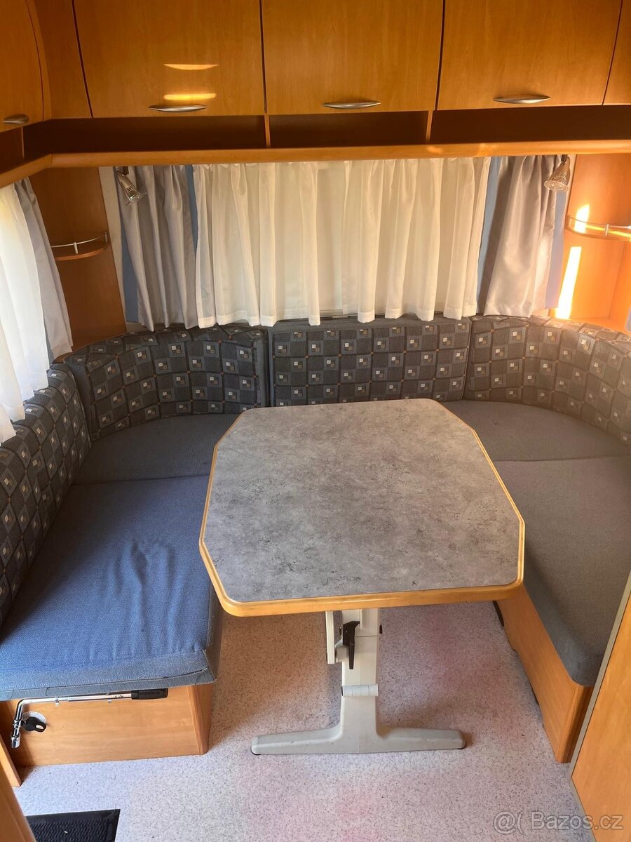 Karavan Eifelland E450 - 4místa - 7