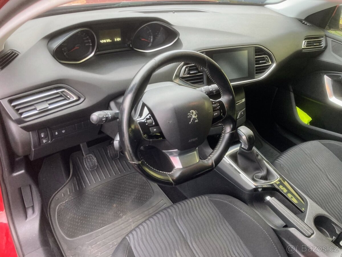 Peugeot 308 1,2 Pure Tech, SERV.KNIHA - 7