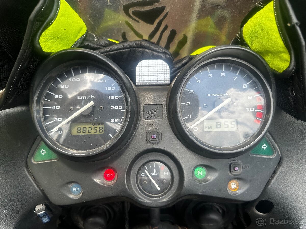 Honda varedero xl1000V - 7