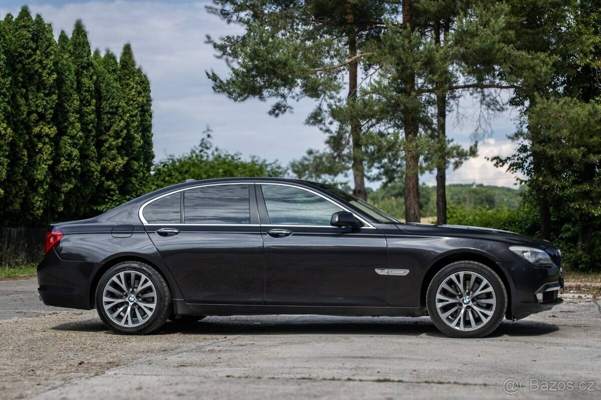 BMW 740d x-drive 225kW - 7