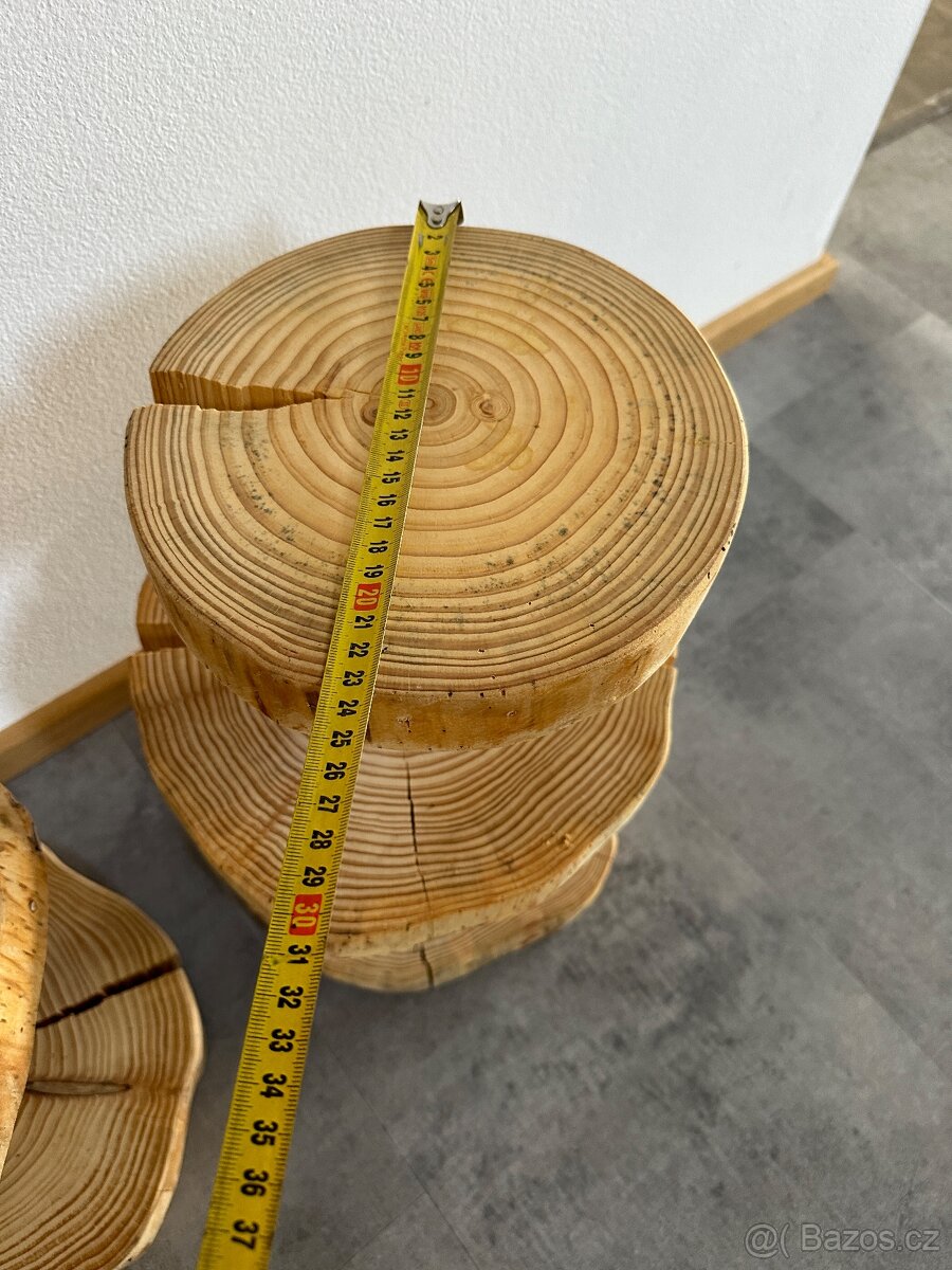 Masivní stojany na svatební dort a cupcakes - 7