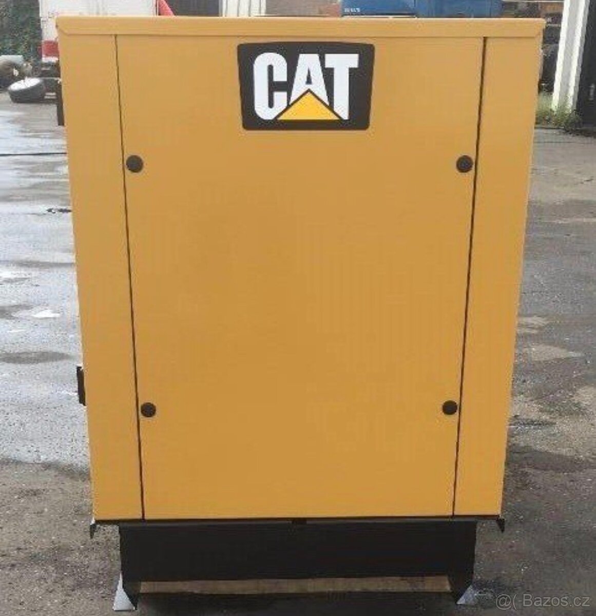 Dieselový generátor Caterpillar DE13.5E3 – 13,5 kVA – TOP ST - 7