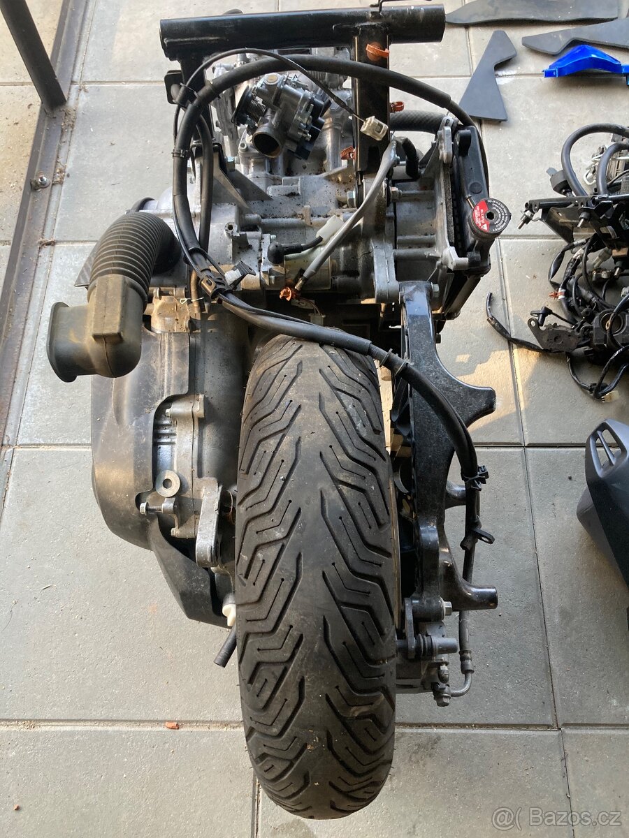 Yamaha NMAX GPD125A r.v.2018 - 7