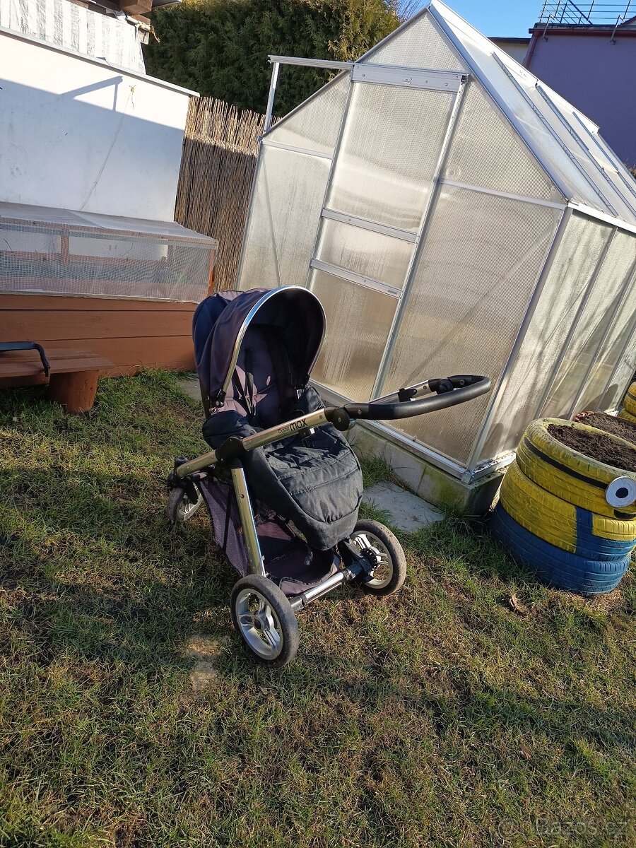 Sportovní kočárek - 7