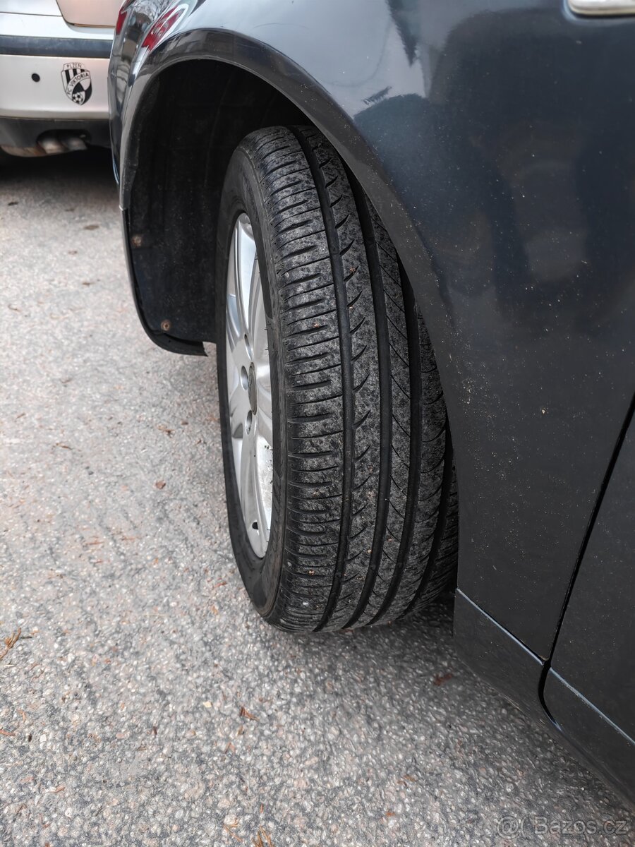 Audi A4 B7 2.0tdi, 102 kW AUTOMAT. - 7