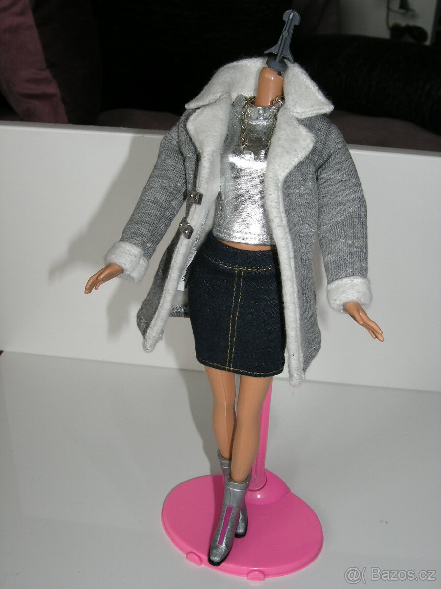 Šaty kalhoty tričko oblečky na panenku Barbie - 7