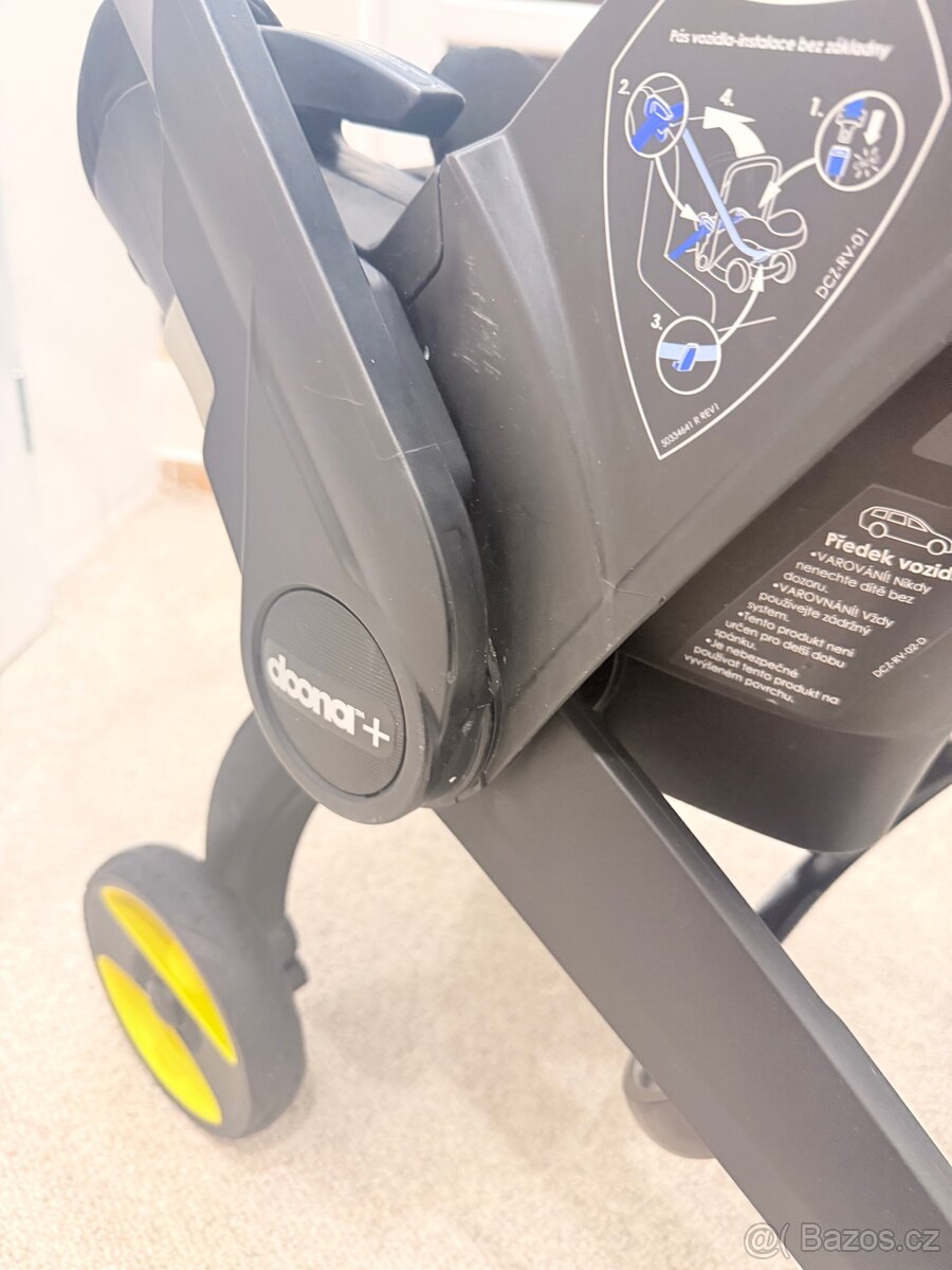 Autosedačka Doona + i ISOFIX základna. - 7