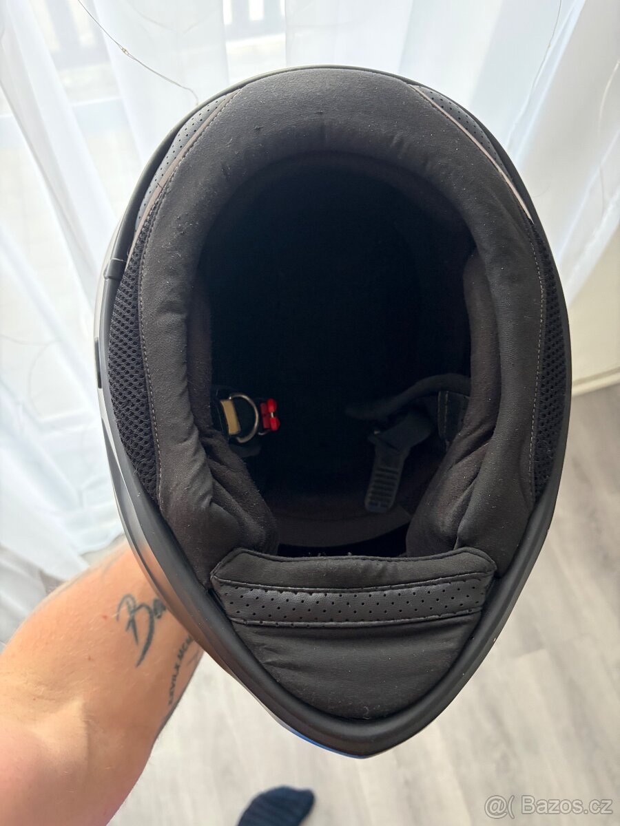 Integrální helma Airoh XL - 7